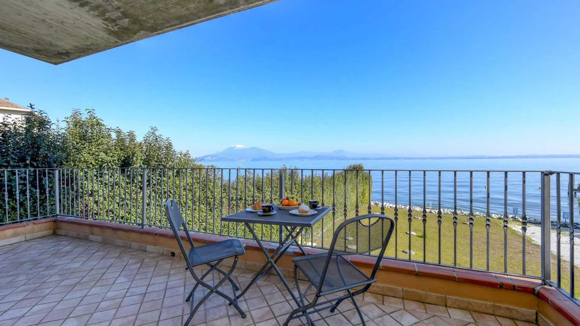 Holiday home Casa Dei Pescatori Villa Sirmione