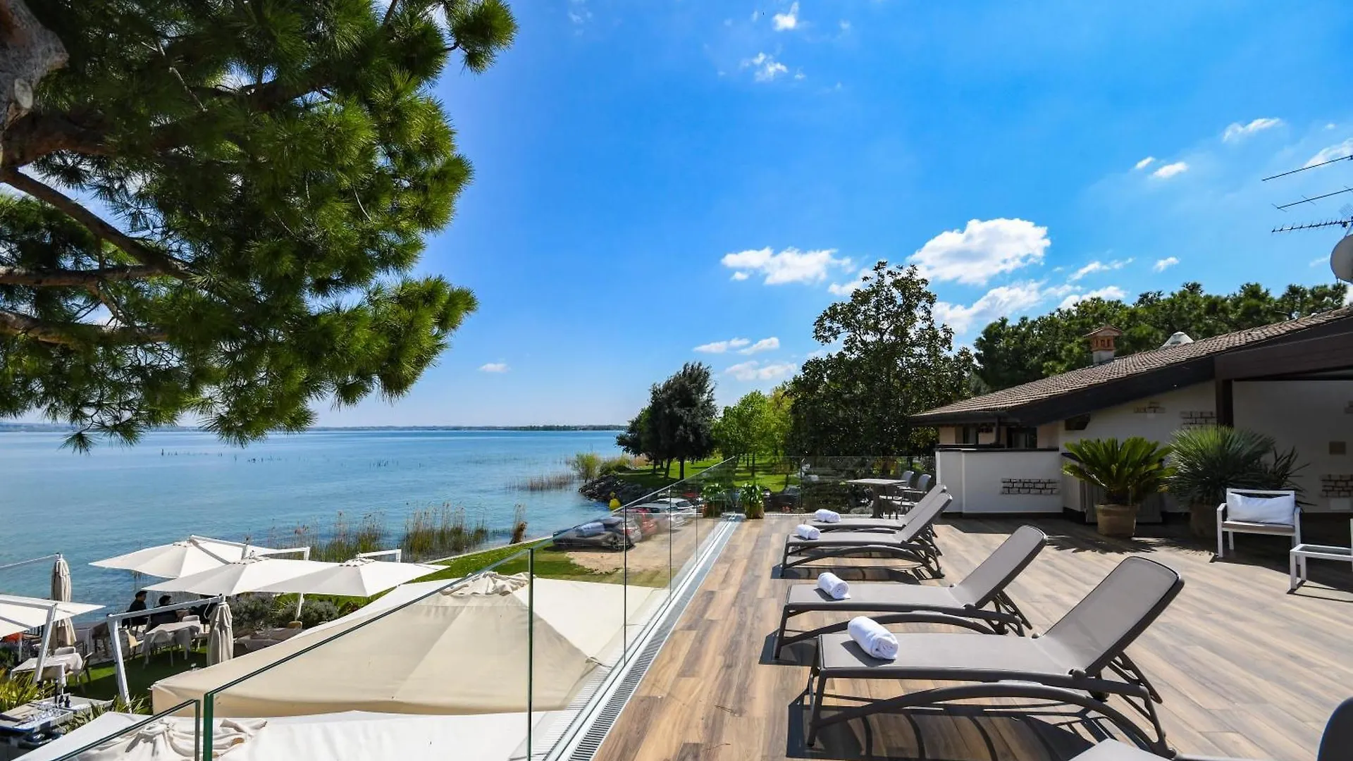 Casa Dei Pescatori Villa Sirmione Italy